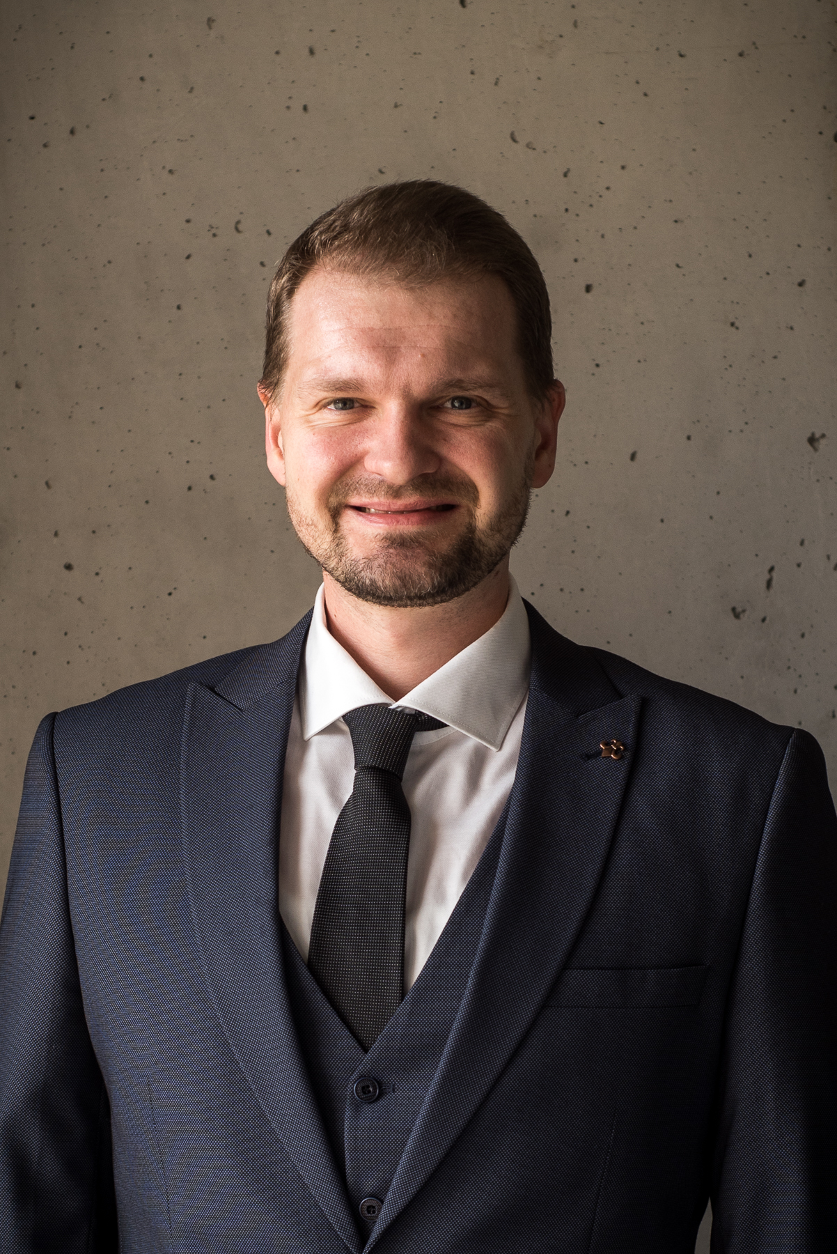 JUDr. Viktor Bugár